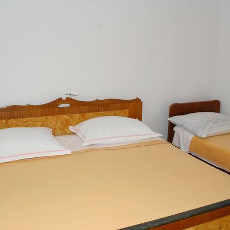 Apartments By The Sea Podgora, Makarska - 518 Room photo